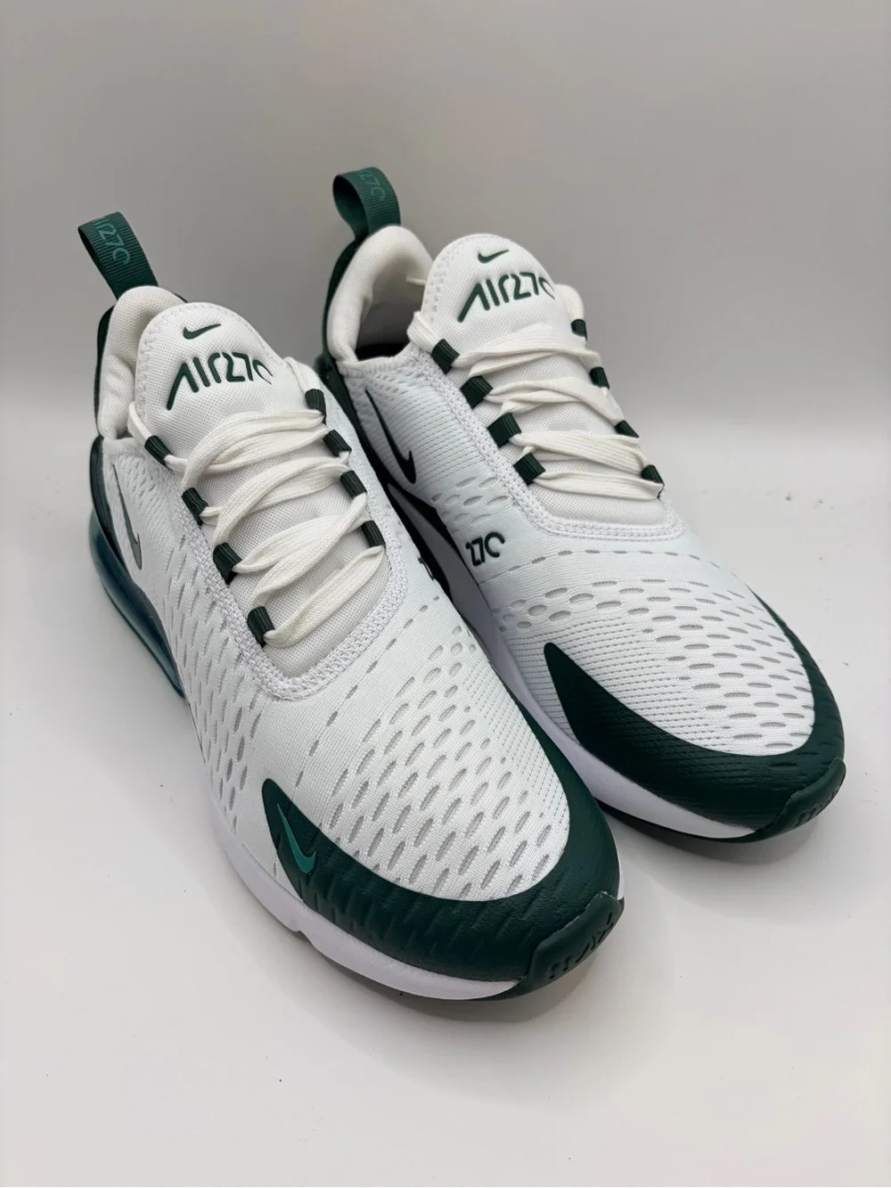 Nike Air Max 270 Sneakers 10 Women